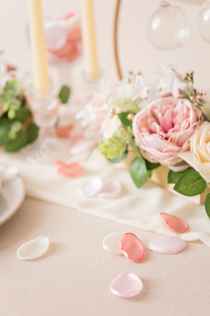 200pcs | Silk Rose Petals in Dreamy Blush Pink