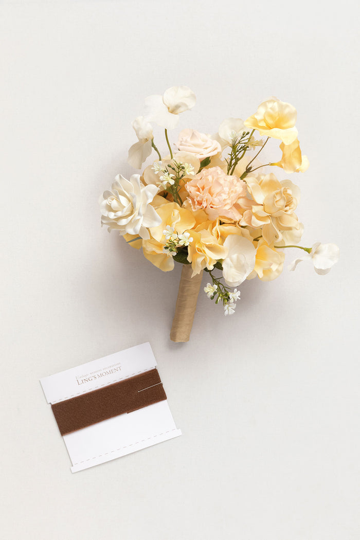 Bridesmaid Posy in Earth Brown & Butter Yellow - Image 12