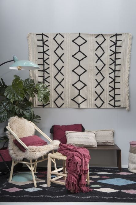 Air Savannah Red Knitted Cushion