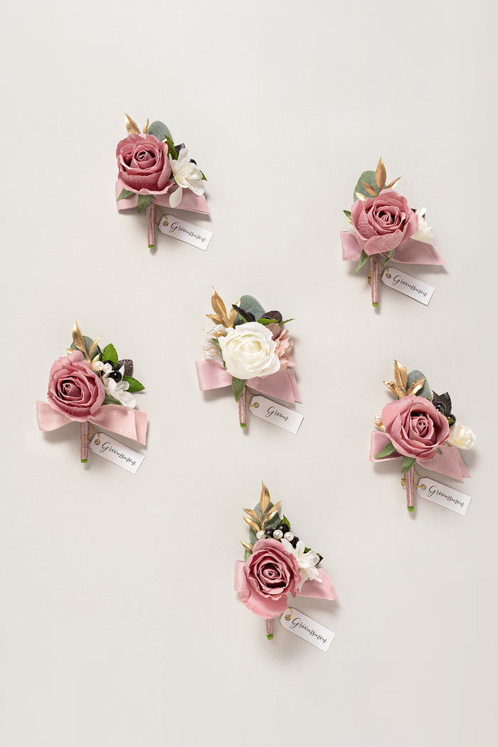 Boutonnieres in Dusty Rose & Mauve