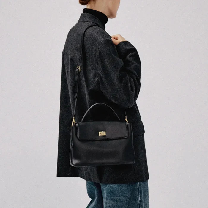 Cowhide Shoulder Bag Rieworkes