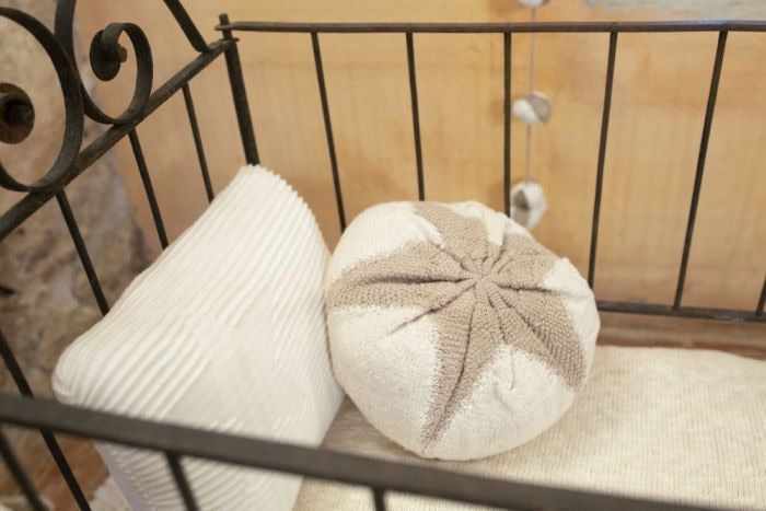 Knitted Cushion Cotton Ball