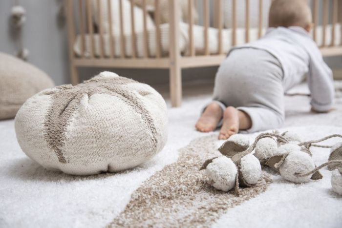 Knitted Cushion Cotton Ball