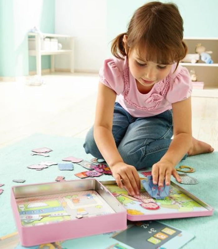 Magnetic Game Dress-Up Doll Lilli