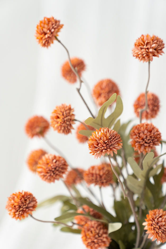 Pompon Mum with Stem - Image 8