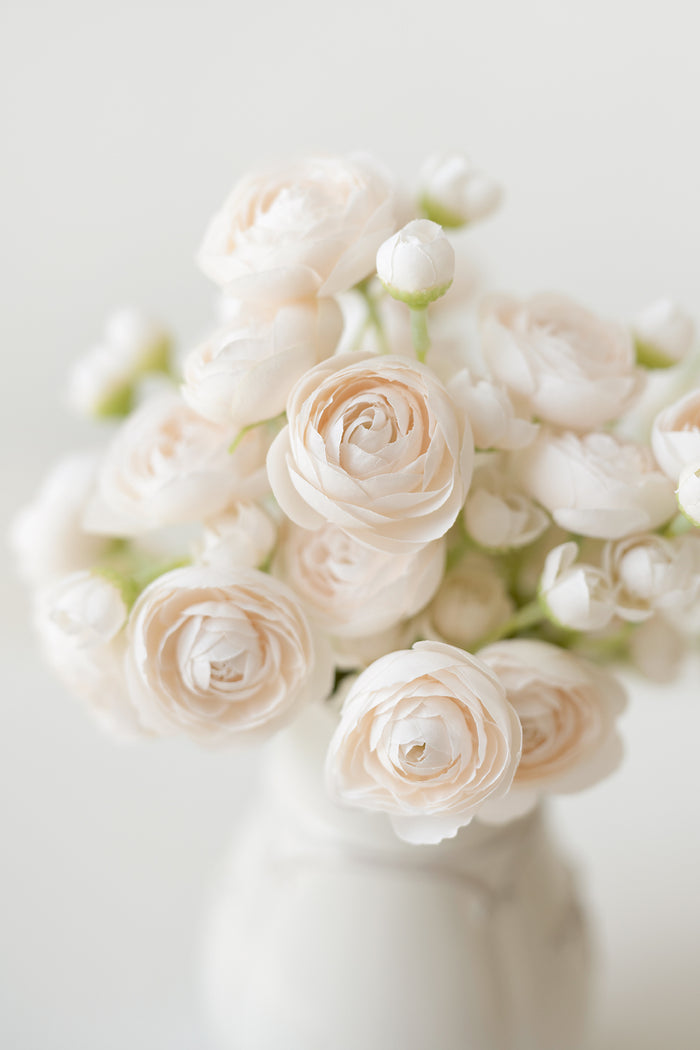 Ranunculus Flowers with Stem - Image 5