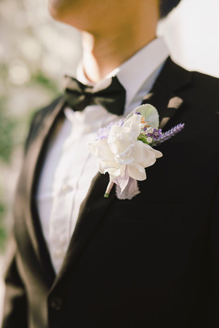 Boutonnieres in Lilac & Gold - Image 4