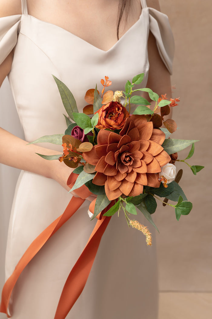 Bridesmaid Posy in Terracotta & Burnt Orange - Image 4