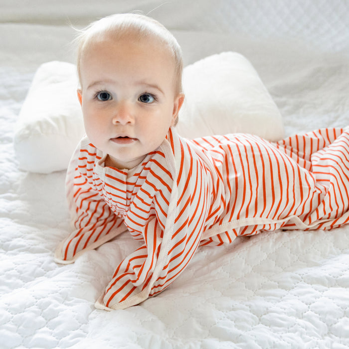 #pattern_cream-and-red-stripes
