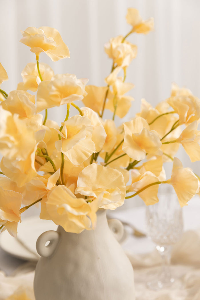 Butter Yellow Sweet Pea with Stem - Image 2