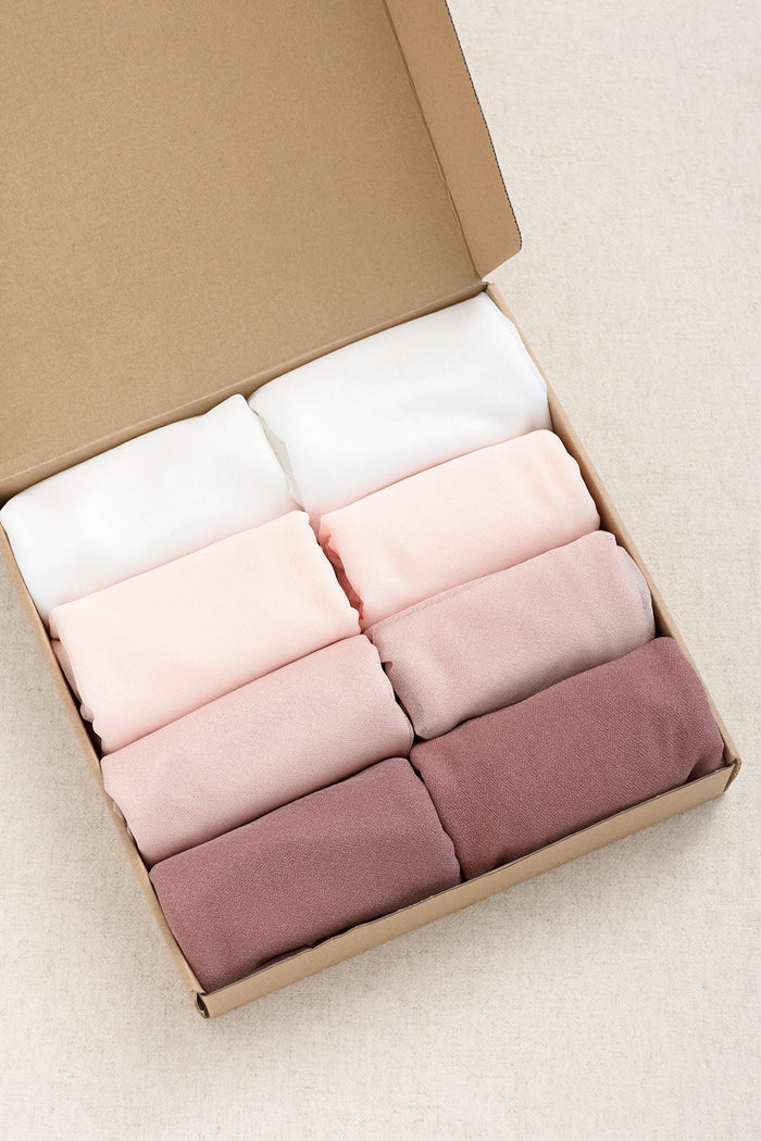 Table Cloth & Table Runner Set in Dusty Rose | Clearance