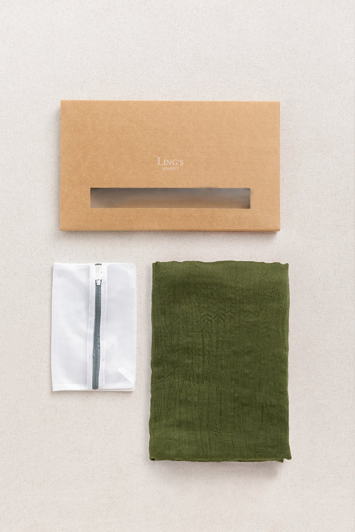 Table linens in White & Sage - Image 3