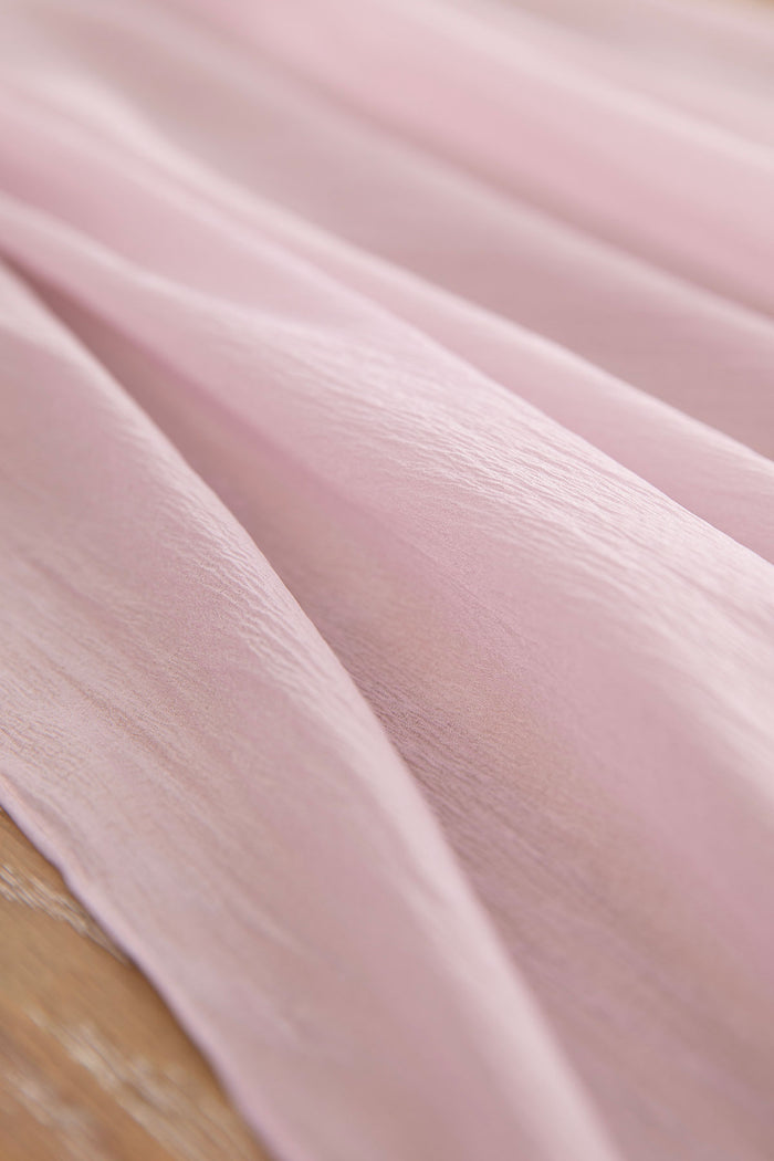 Table Linens in Shabby Blush