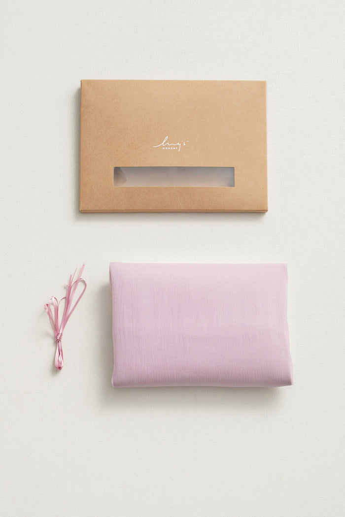 Table Linens in Shabby Blush
